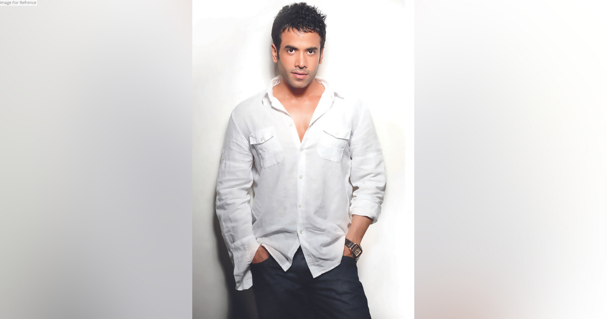 WAS APPREHENSIVE ABOUT PLAYING LUCKY: TUSSHAR